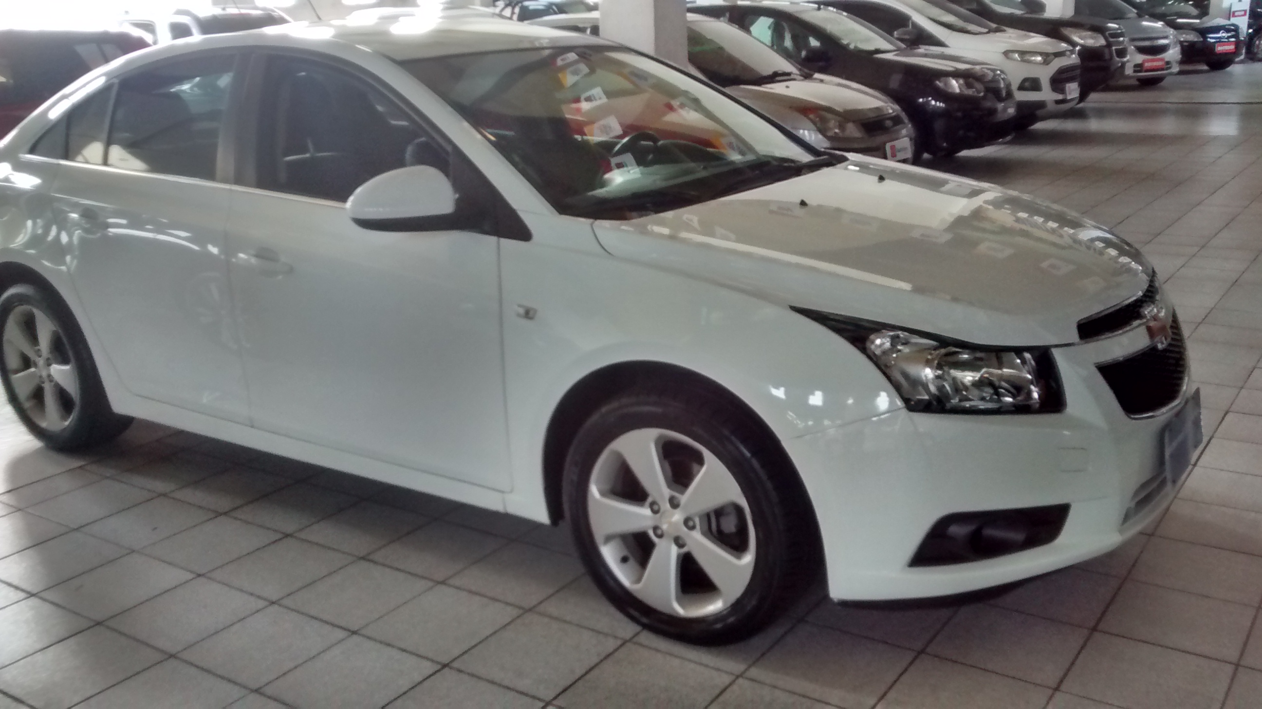 cruze sedan